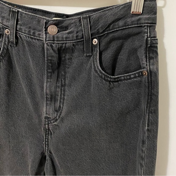 Levi’s Premium High Loose Taper Fit High Rise Jean Black size 26 - Picture 7 of 16